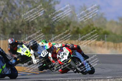 media/Oct-30-2022-CVMA (Sun) [[fb421c3cec]]/Race 12 Supersport Open/